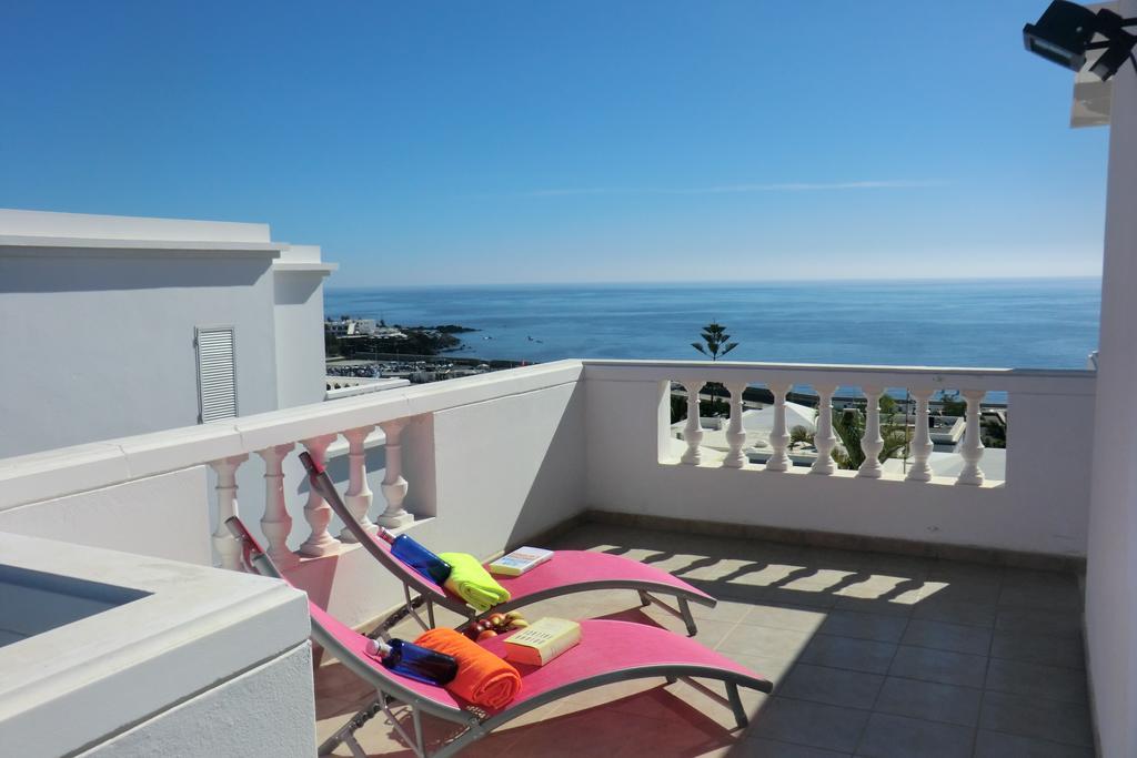 Apartments Gina Y Vista Oceano Puerto del Carmen  Exterior foto